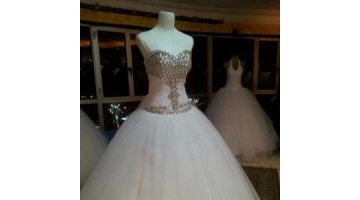 KAYA MODA EVİ VE GELİNLİK